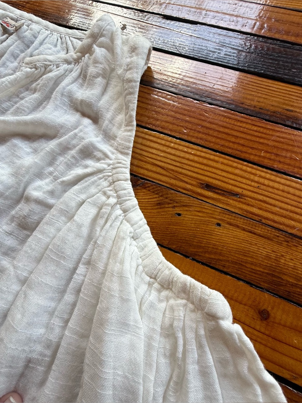 Faherty sleeveless top - Picture 5 of 9